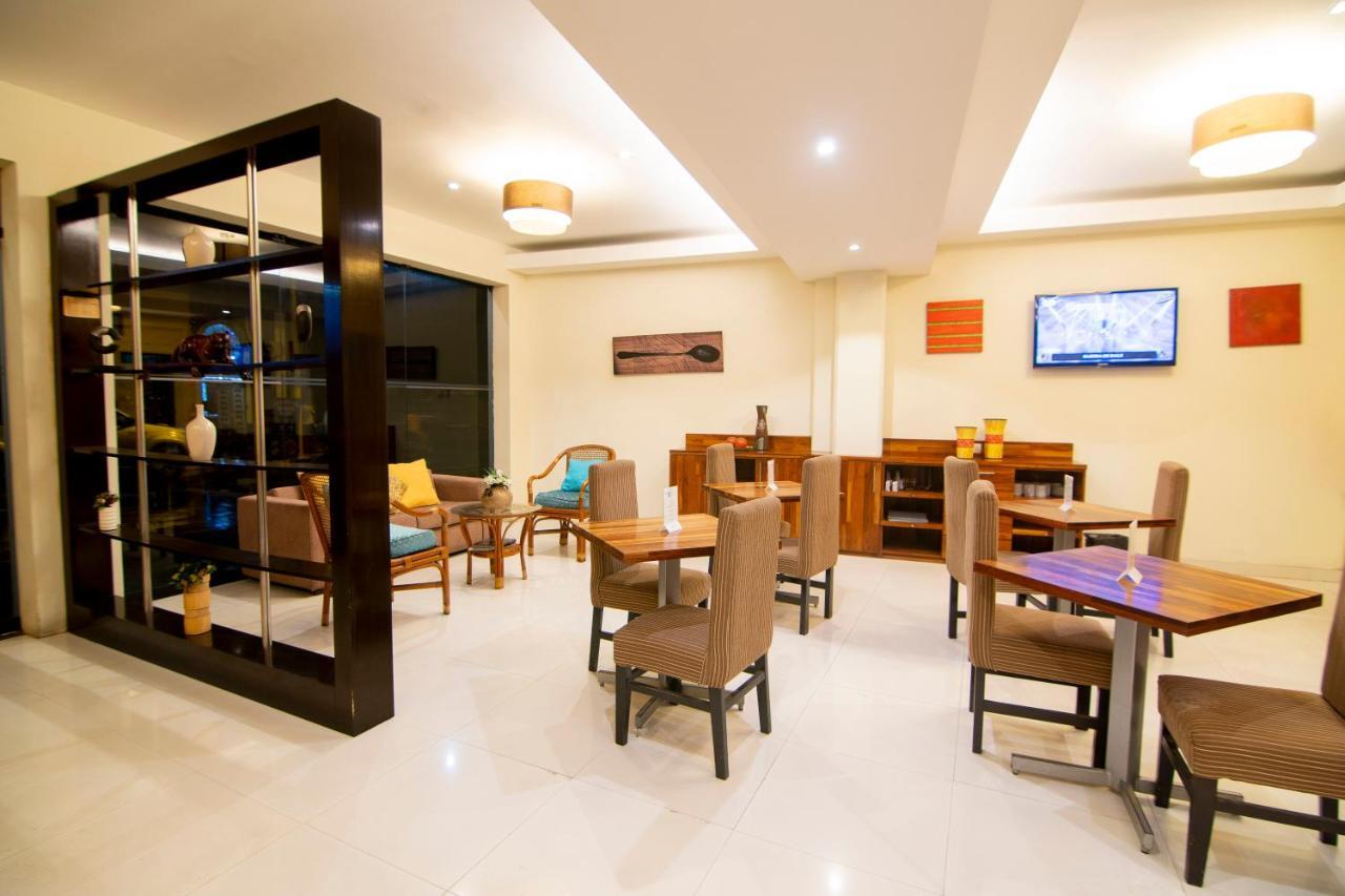 El Dorado Express Hotel Iquitos Exterior foto